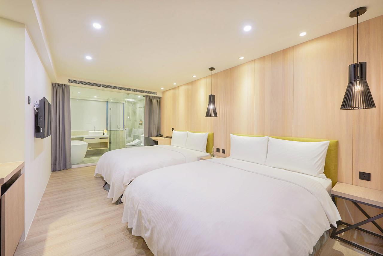 โรงแรมกรีน - เวสต์ ดิสตริค ไถจง ภายนอก รูปภาพ